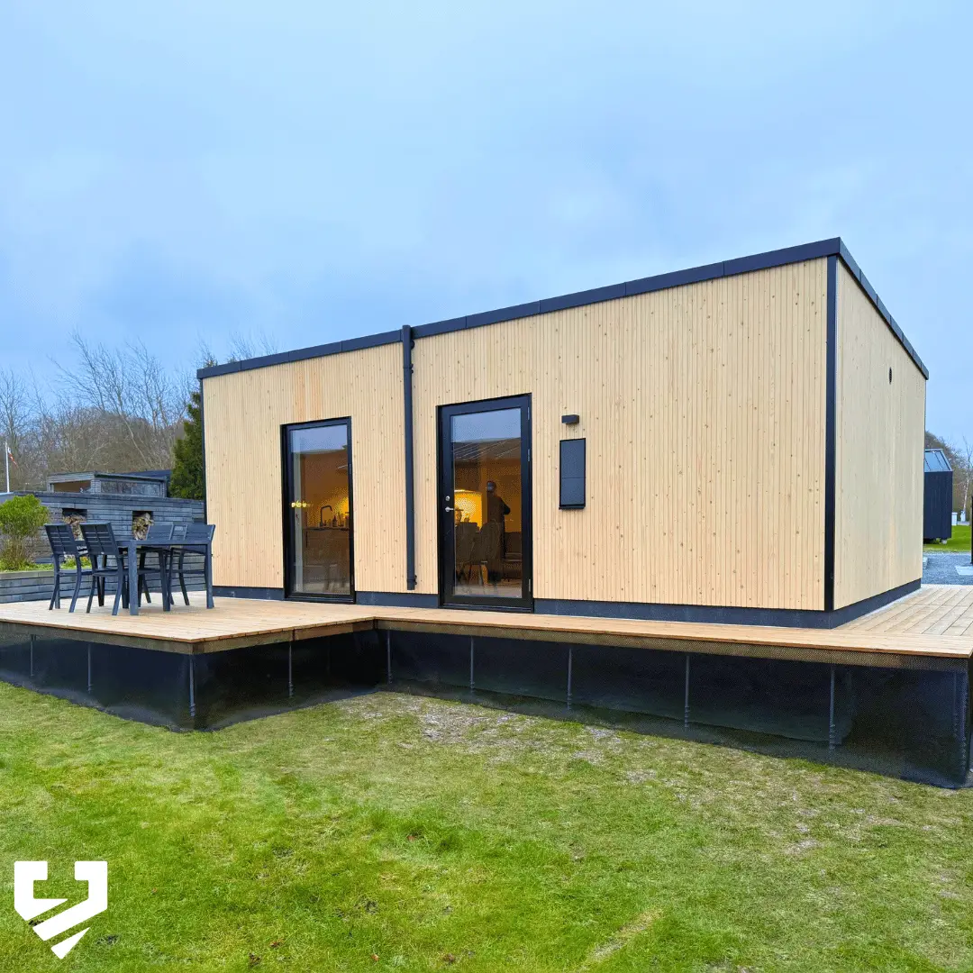 Holm Huse Mini 45 m2 på 6 stk. BAYO.S Skruefundamenter